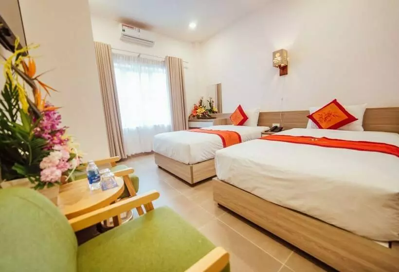 Green Hotel Danang
