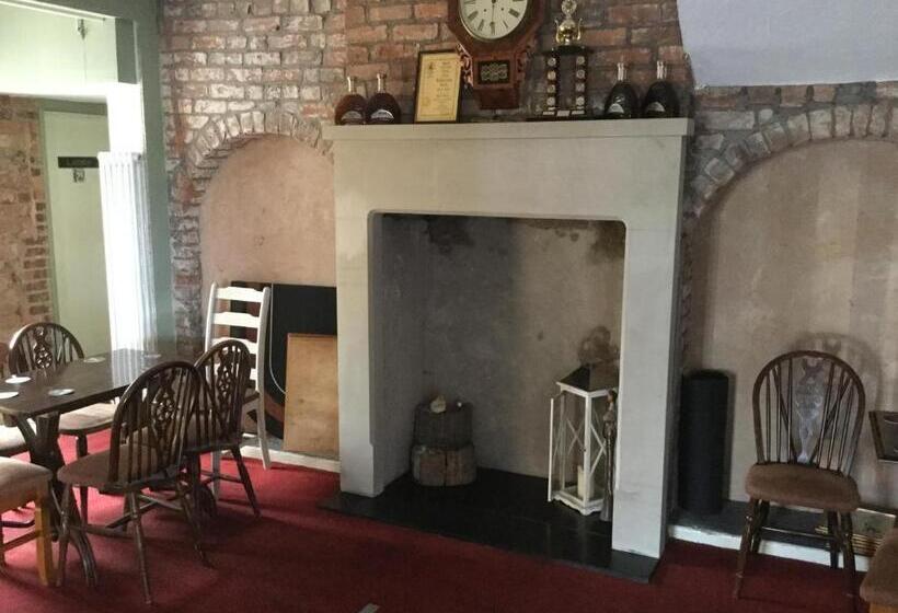 Fogadó The Huntsman