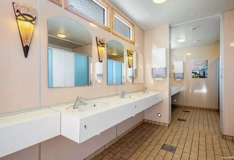 Hotelli First Camp Ekuddenmariestad