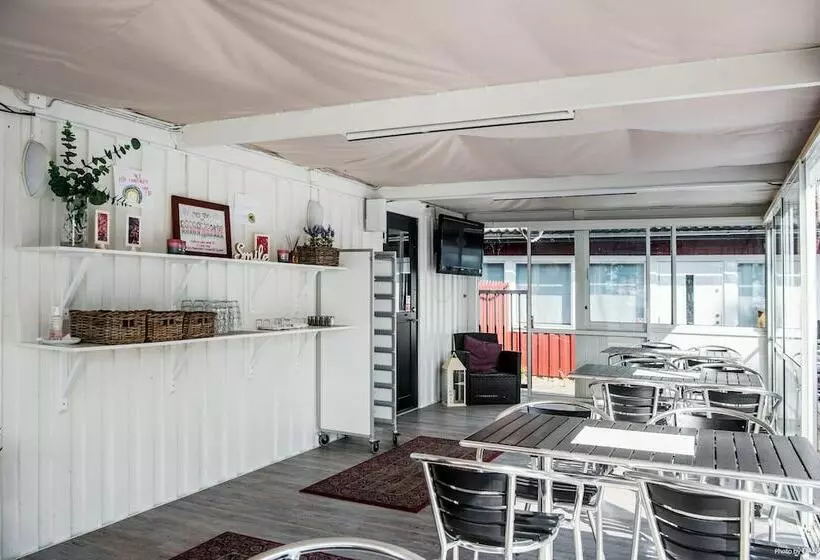 Hotelli First Camp Ekuddenmariestad