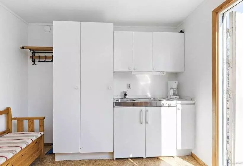 Hotelli First Camp Ekuddenmariestad