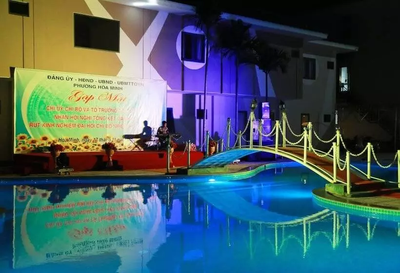 Green Hotel Danang