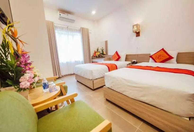 Green Hotel Danang