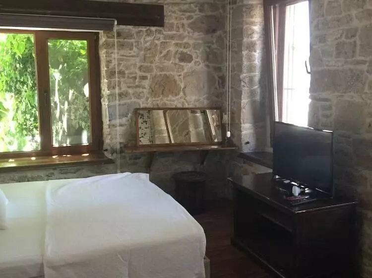 ホテル Iyon Pansiyon