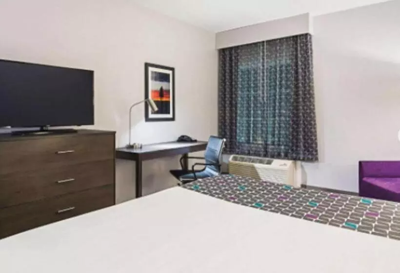 Hotelli La Quinta By Wyndham Dallas   Wylie