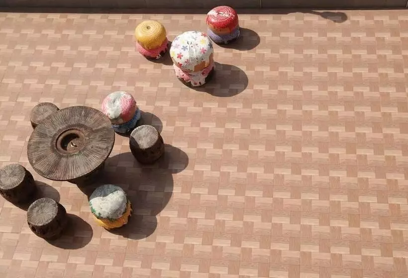 ホテル Peerapa Place