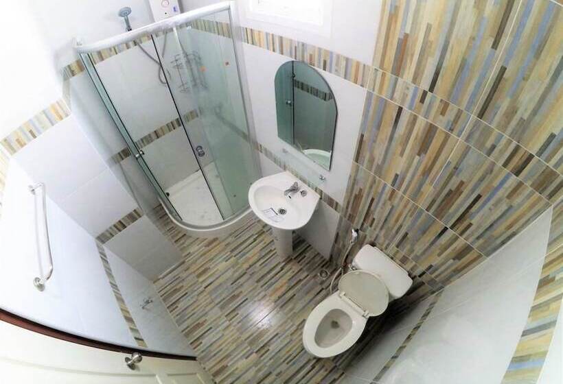 בית מלון כפרי Peerapa Place