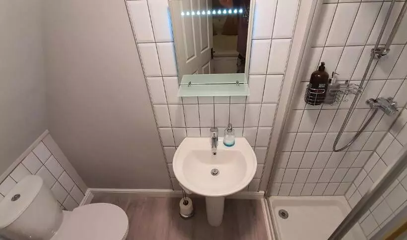 Rocky Cove Bed And Breakfast