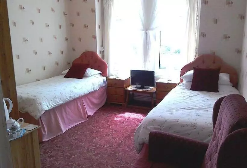 Bed and Breakfast Harepath Holidays Limited