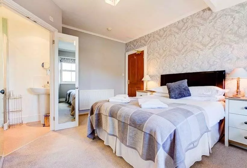 Aamiaismajoitus (B&B) Lyndale Guest House