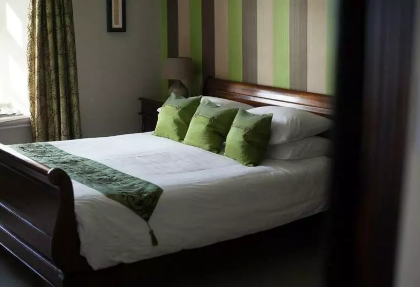 Bed and Breakfast Strete Barton House