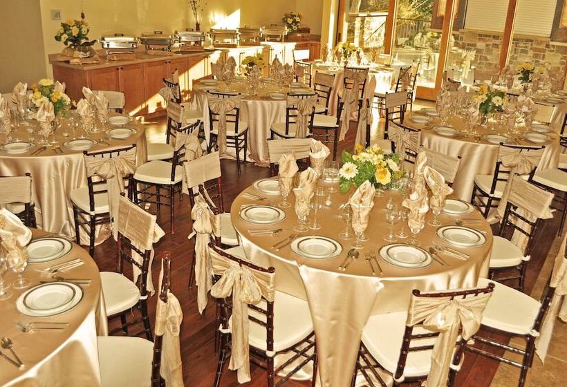 Glenwood Canyon Resort