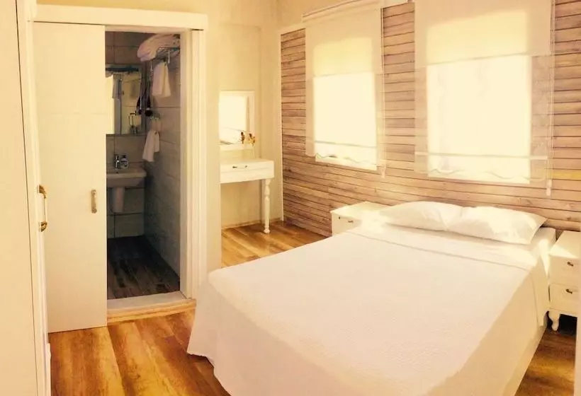 هتل Karina Vineyard House