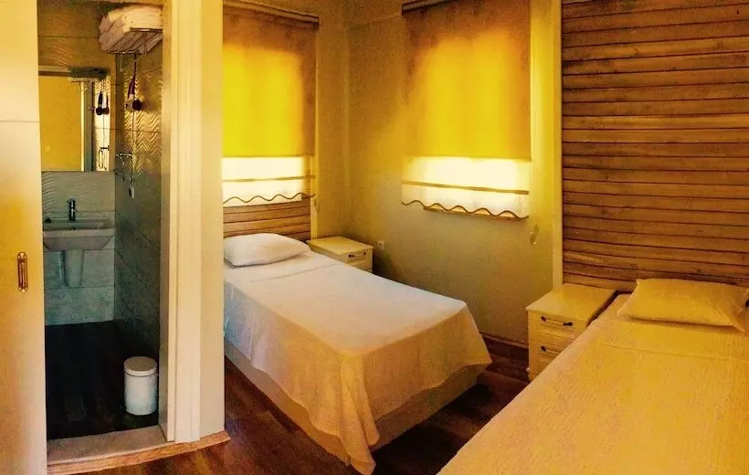 هتل Karina Vineyard House