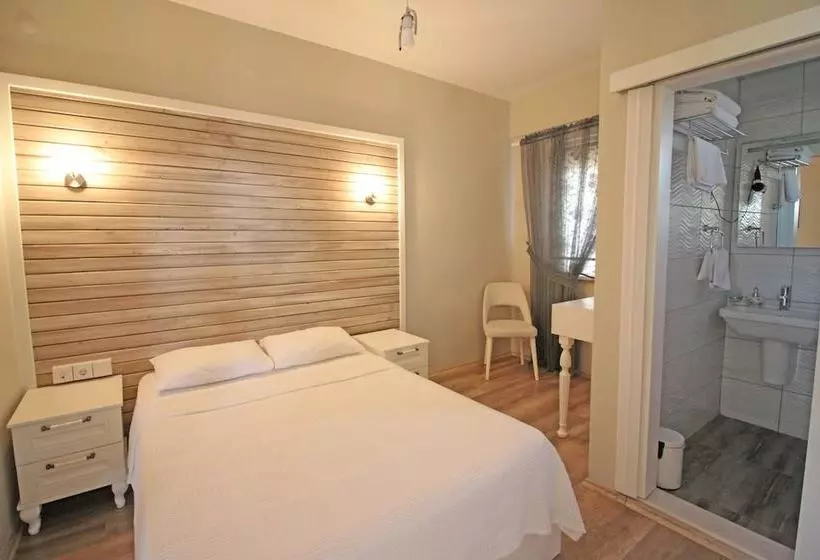 هتل Karina Vineyard House