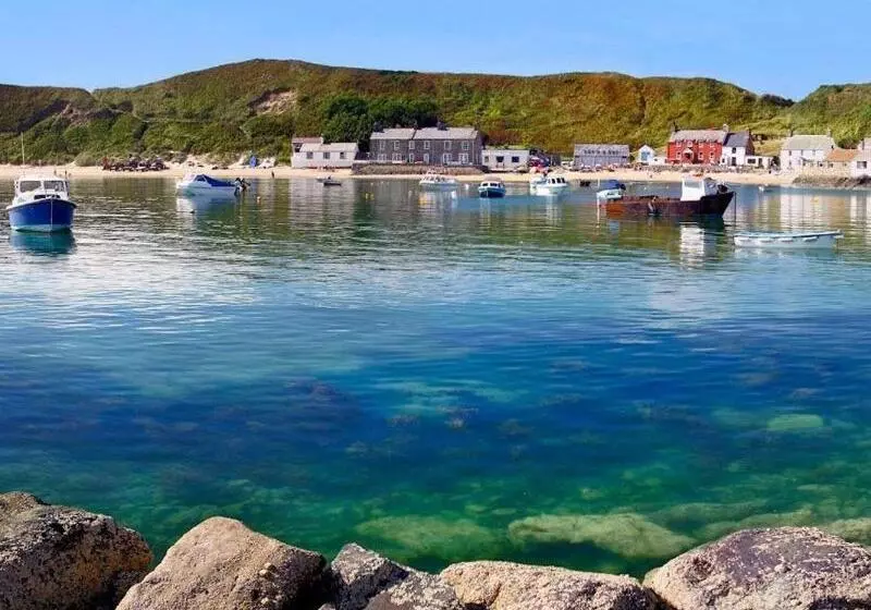 ホテル Nanhoron Arms