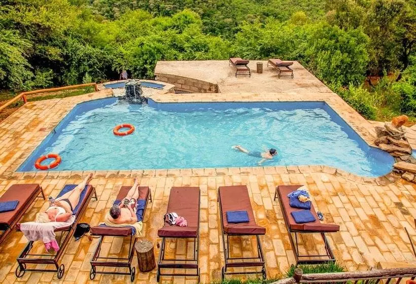 هتل Ngorongoro Forest Tented Lodge