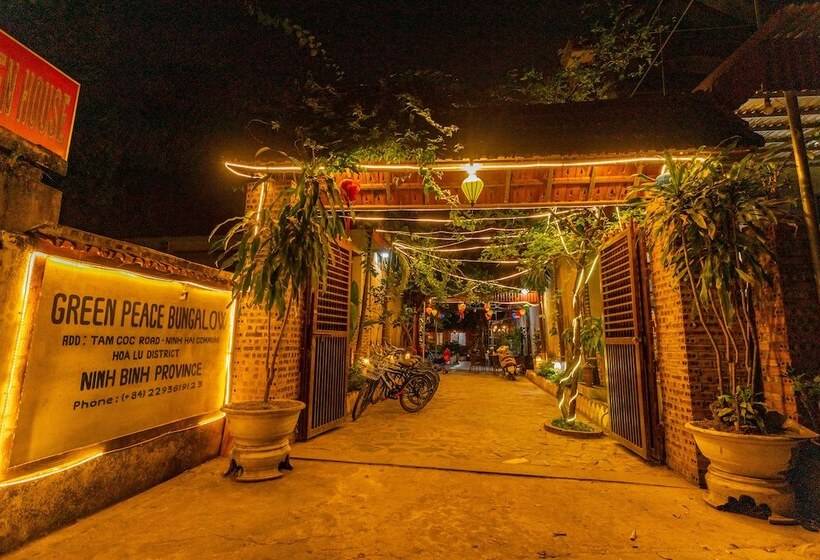 پانسیون Green Peace Bungalow