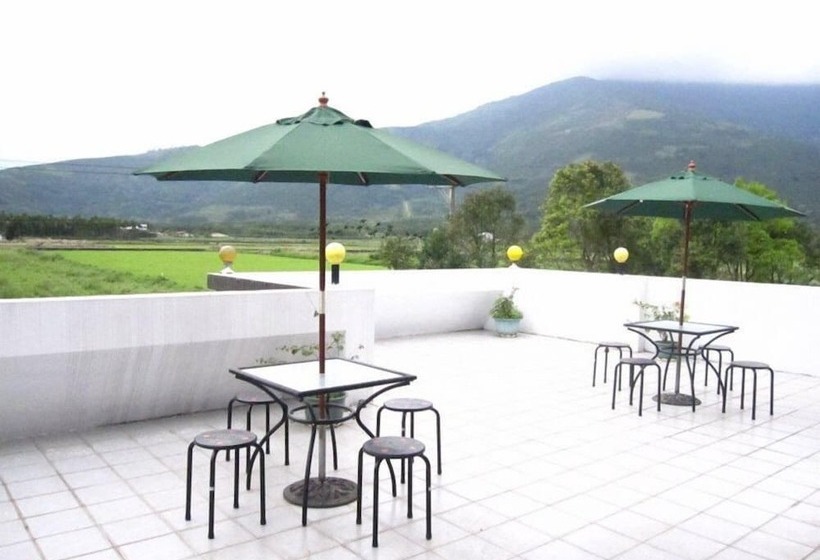 تختخواب و صبحانه Fong Huang Garden