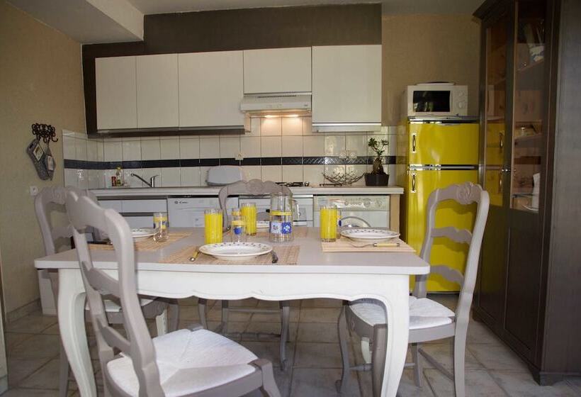 تختخواب و صبحانه Le Vignal