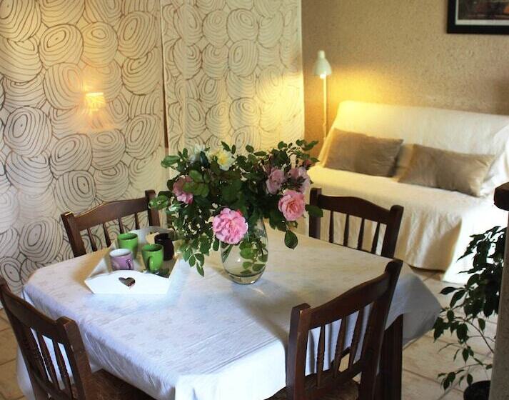 تختخواب و صبحانه Le Vignal