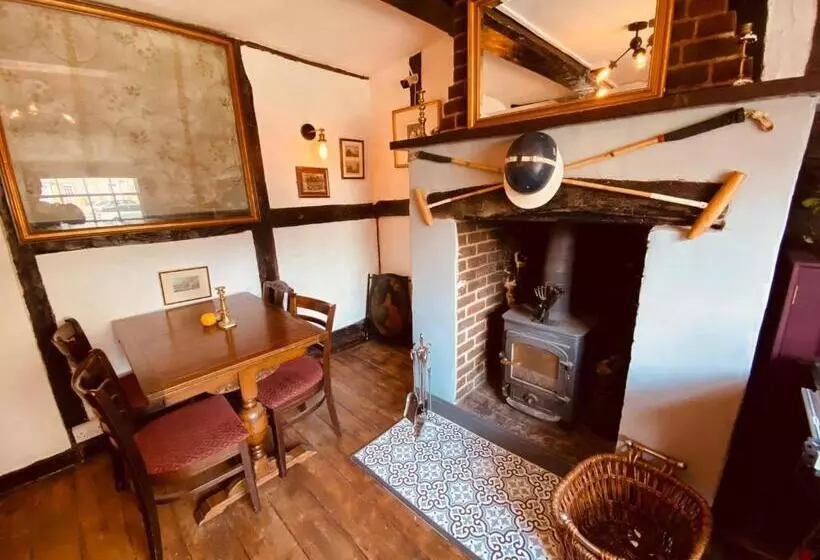 Aamiaismajoitus (B&B) The Swan Inn