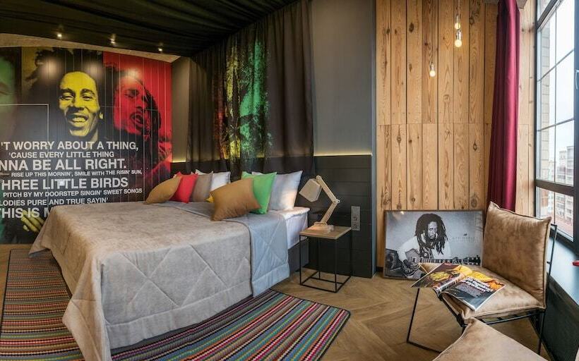 Design Hotel Rooms & Rumors