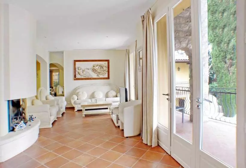 Grande Villa Proche Monaco