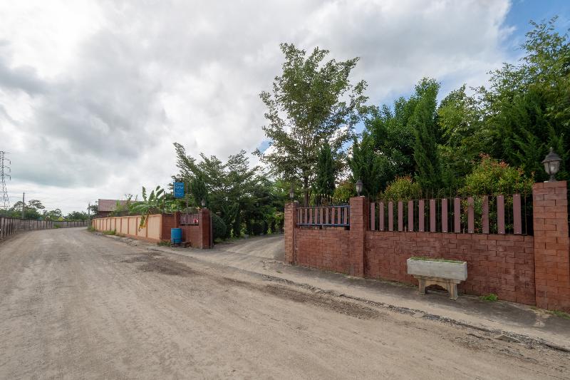 هتل Ban Suan Mee Sakul Resort