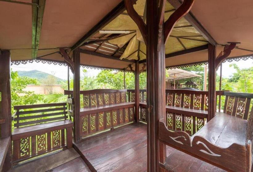 هتل Ban Suan Mee Sakul Resort