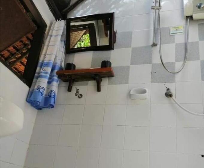 Hotel Fisherman S Hut , ขนำชาวเลโฮมสเตย์