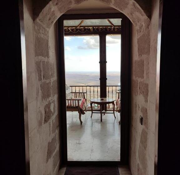 هتل Merdi̇n Bouti̇que