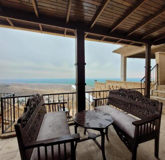 هتل Merdi̇n Bouti̇que