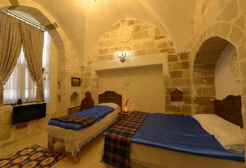 هتل Merdi̇n Bouti̇que