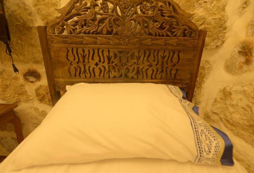 هتل Merdi̇n Bouti̇que