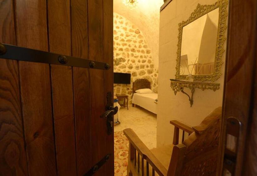 هتل Merdi̇n Bouti̇que