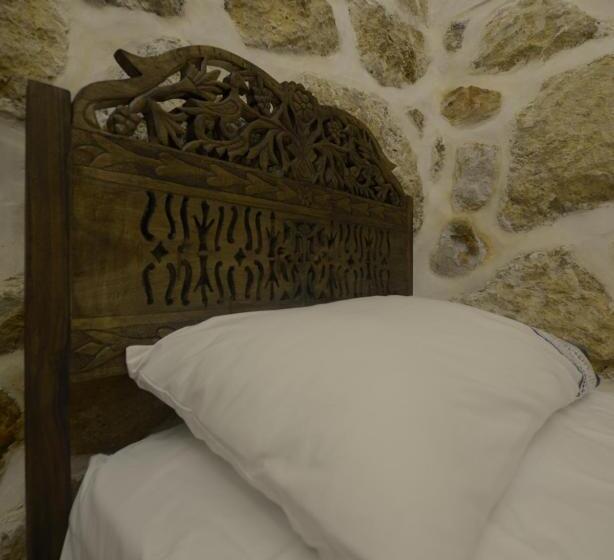 هتل Merdi̇n Bouti̇que