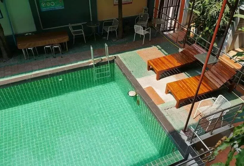 هتل Siri Place