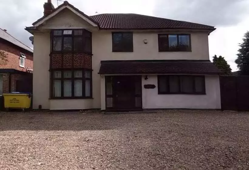 Jaylets Budget Leicester