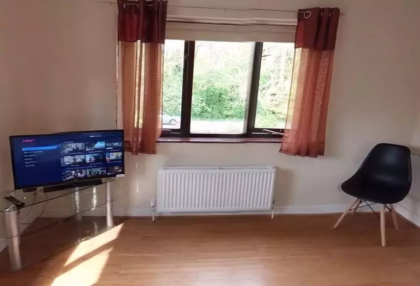 Jaylets Budget Leicester