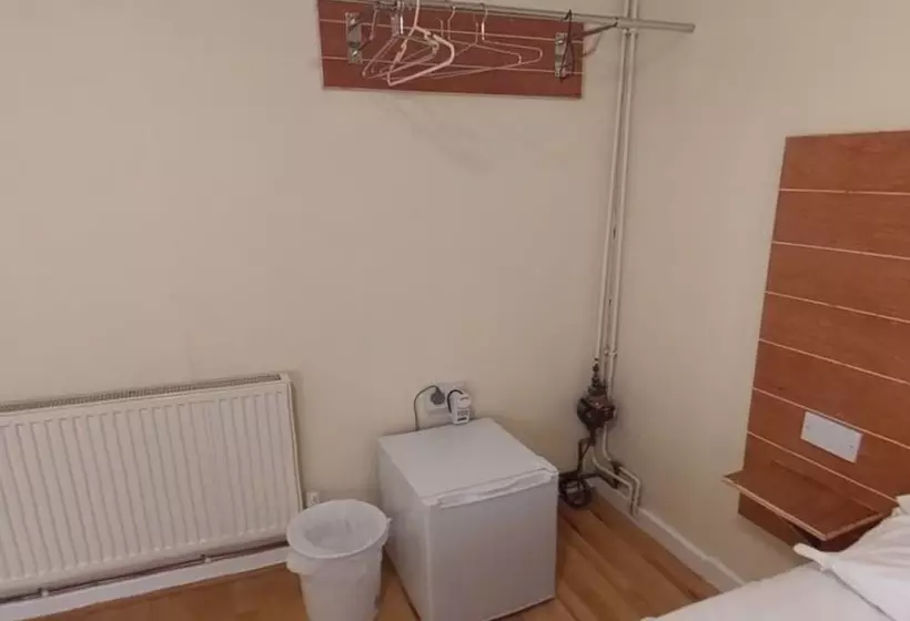 Jaylets Budget Leicester