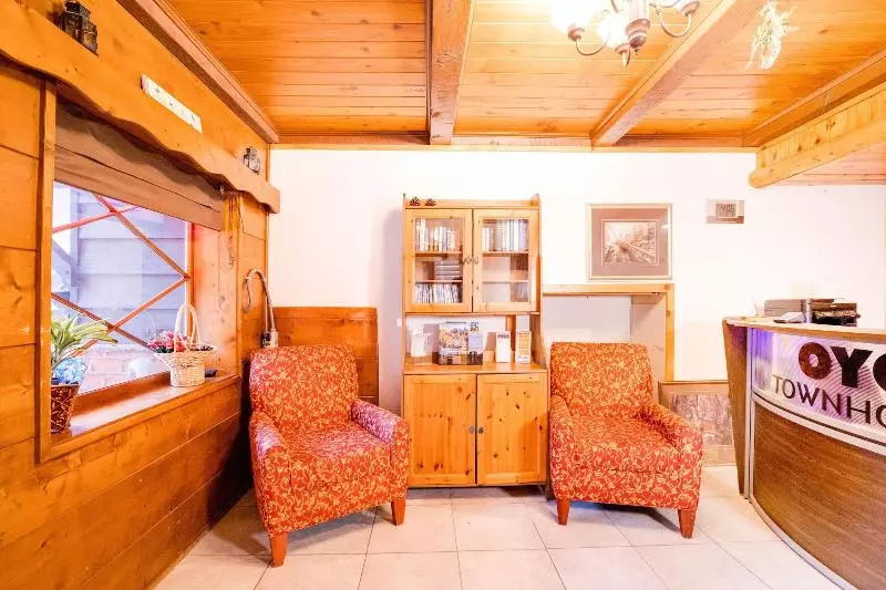 モーテル Arrowhead Tree Top Lodge