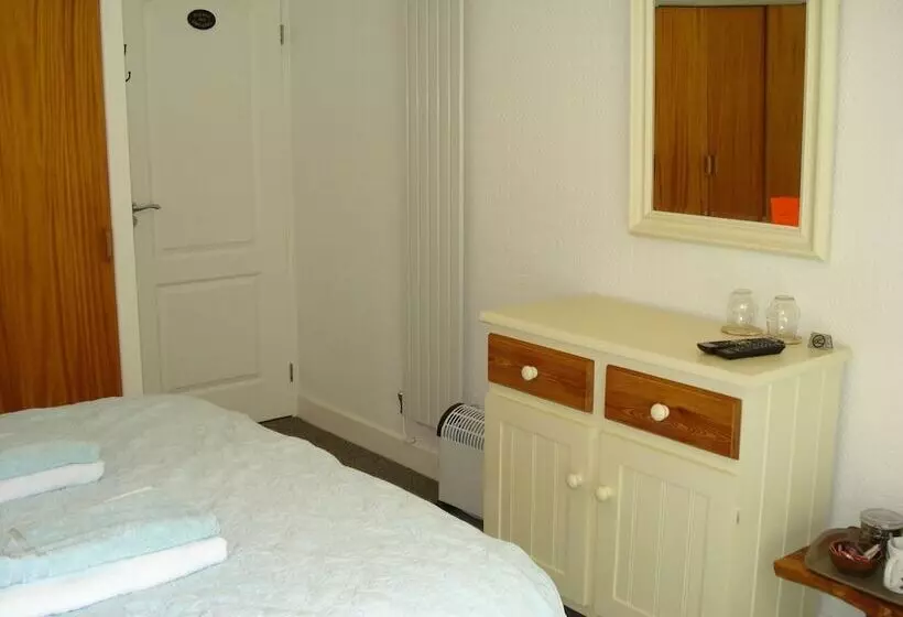 پانسیون Wildwinds