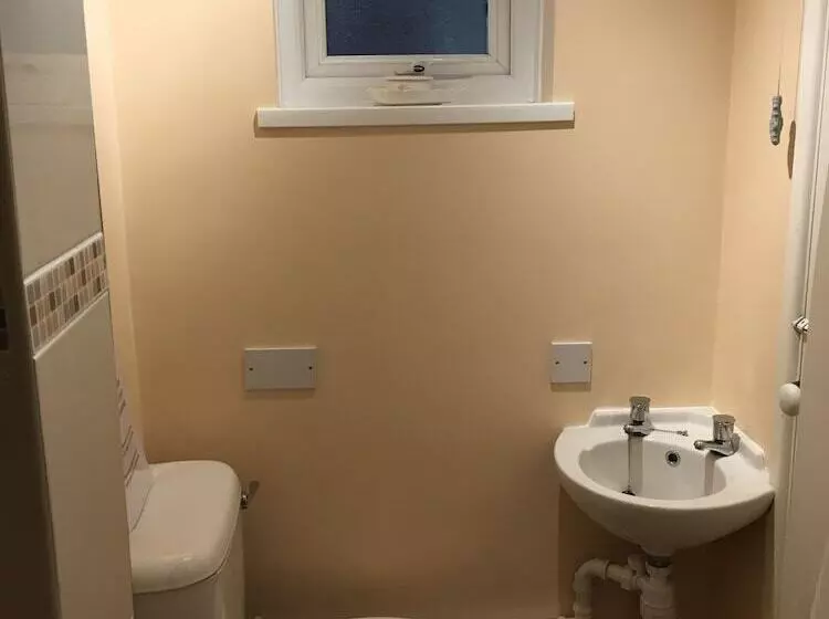 پانسیون Wildwinds