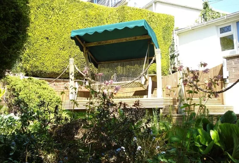 پانسیون Wildwinds