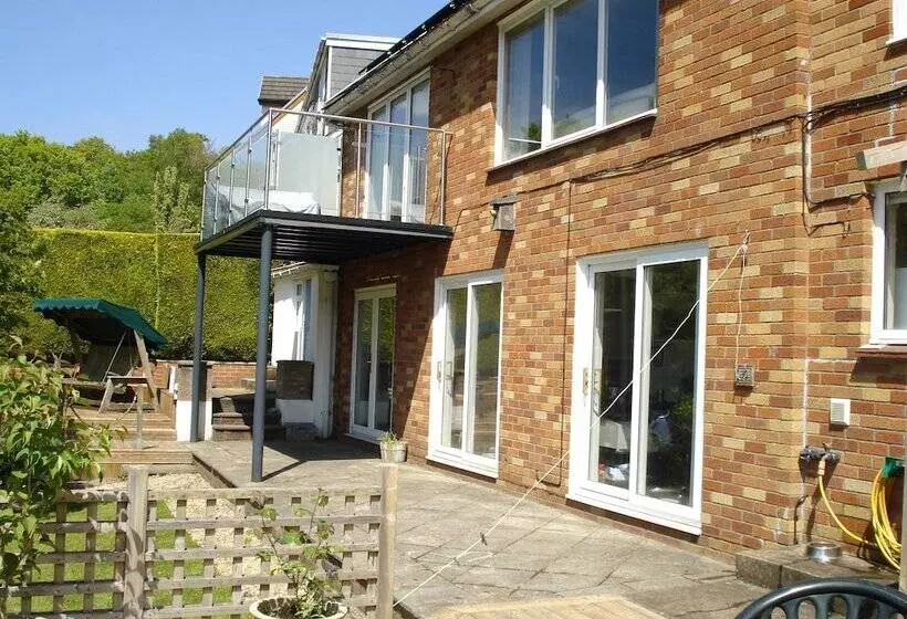 پانسیون Wildwinds