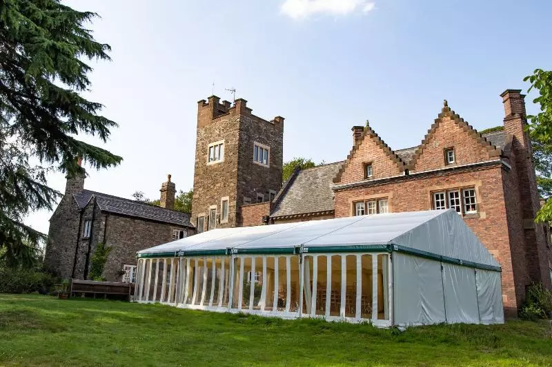 Abbots Oak Manor