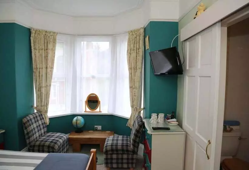 تختخواب و صبحانه Acorns Guest House