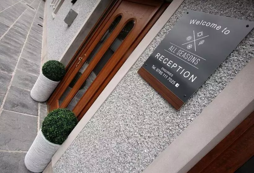 تختخواب و صبحانه All Seasons