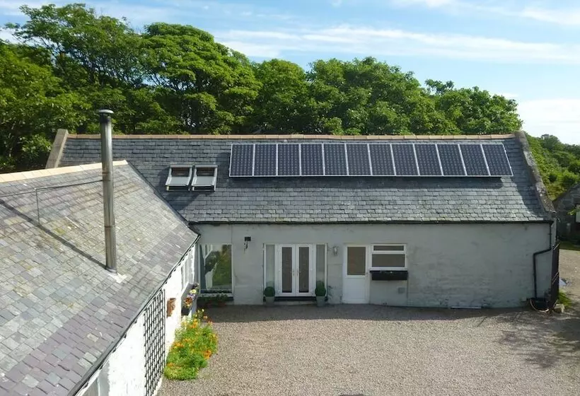 Aamiaismajoitus (B&B) Toadhall Rooms